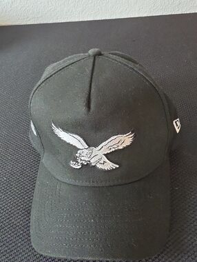 New Era Black 9FORTY NFL Logo Cap